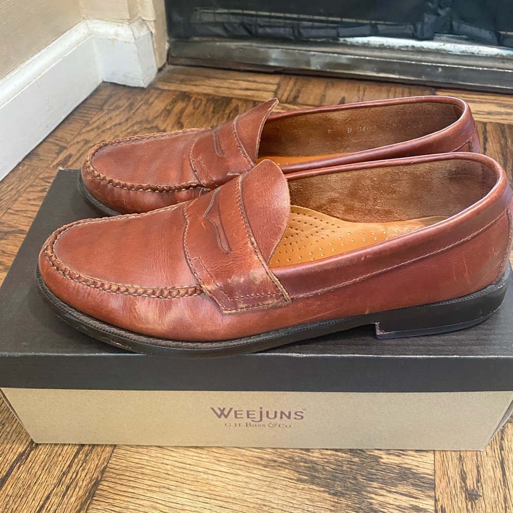 Bass Weejuns Parker Loafers - Picture 3 of 9